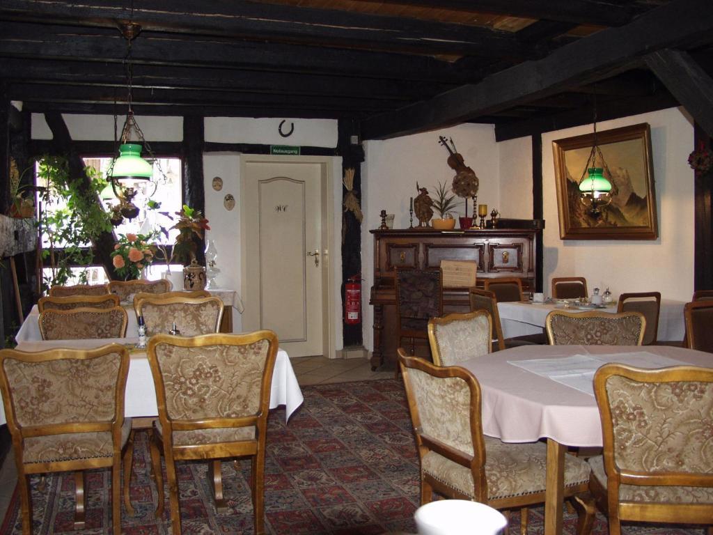 Hotel Cafe Am Stift Hessisch Oldendorf Exterior foto